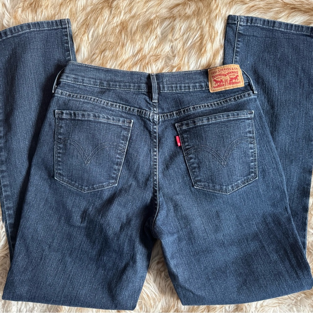 Levi’s 505 Straight Women's Blue Jeans - Picture 3 of 6